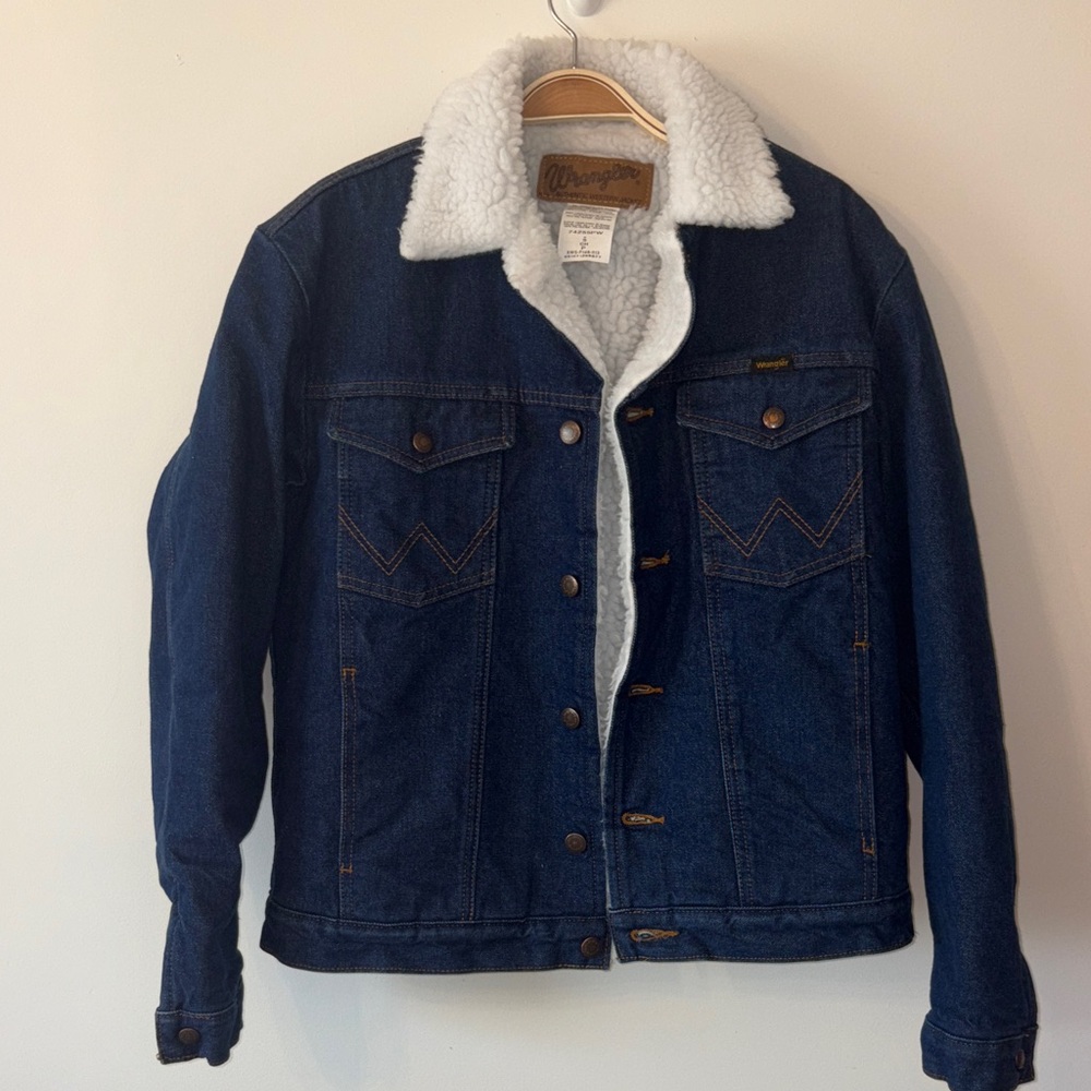 Wrangler Dark Blue Denim Jacket with White Sherpa Lining